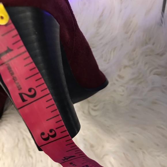 Women’s Boots - Picture 7 of 11